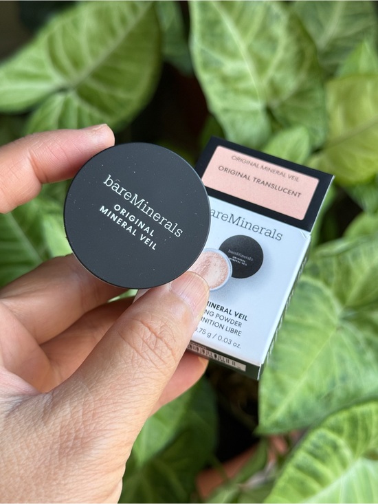 bareMinerals Other - bareMinerals Original Mineral Veil Setting Powder - Translucent
